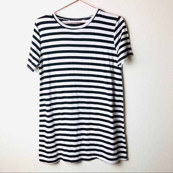 EUC Rock & Rose Classic Striped Tunic Top - Picture 2 of 7